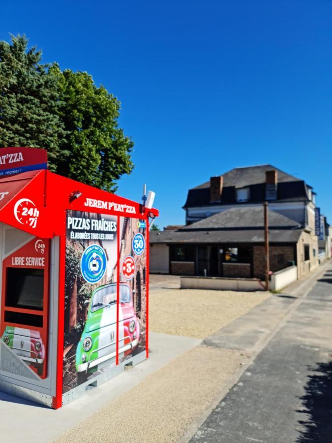Coliwork Le Saint Romain Dange-Saint-Romain Exterior photo